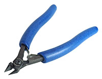 Small Tapered-Relieved Flush Cutter with Ergo Handle